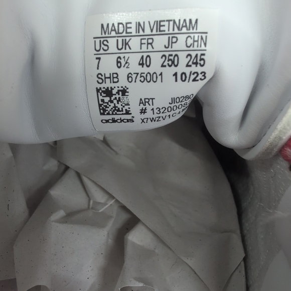 adidas liberty London Women's Floral Pink Sneakers - never worn - Picture 10 of 13